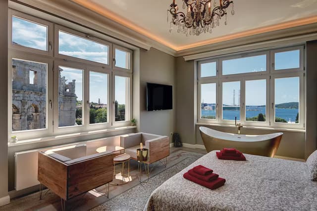 nomadia.club House 1 picture 2