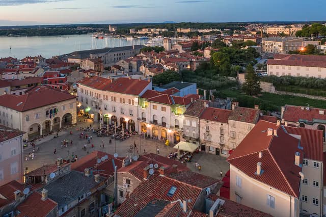 nomadia.club House 2 picture 4